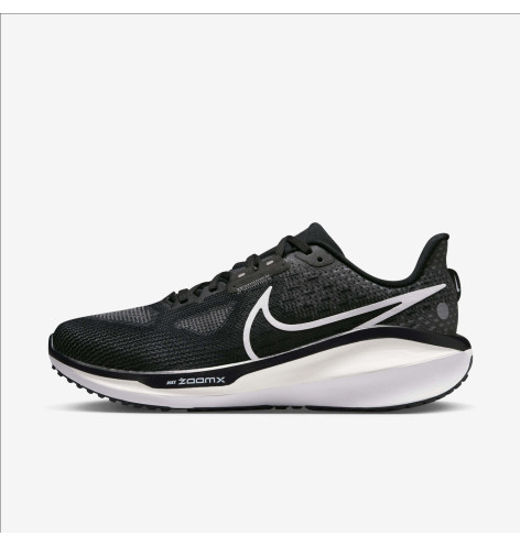 NIKE VOMERO 17