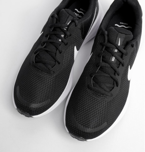 Кросівки чоловічі Nike Revolution 7 Black FB2207-001 44