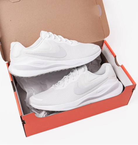 Кросівки чоловічі Nike Revolution 7 White FB2207-100 44