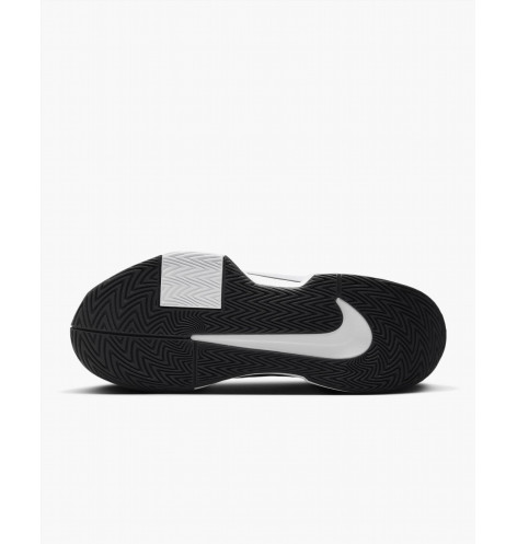 Кросівки Nike GP Challenge Pro HC