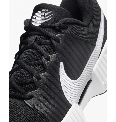 Кросівки Nike GP Challenge Pro HC