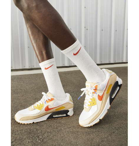 NIKE AIR MAX 90 SE