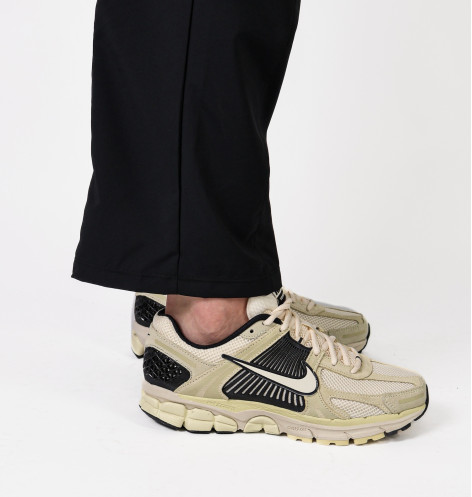 Штани жіночі Nike Ultra Pant Black FB5018-010 XS