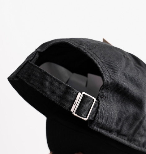Кепка унісекс Nike Club Futura Wash Cap Black FB5368-011 S/M