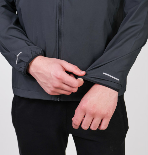 Куртка чоловіча Nike Windrunner Black FB7540-010 S