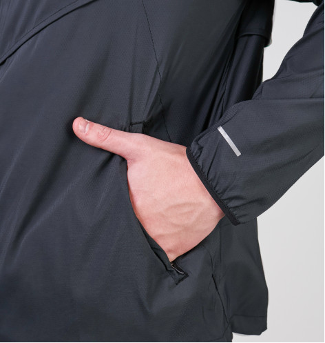 Куртка чоловіча Nike Windrunner Black FB7540-010 S