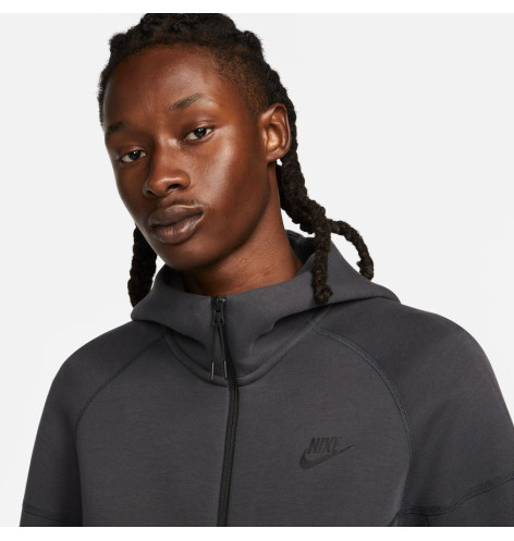 Толстовка чоловіча Nike Sportswear Tech Fleece Windrunner Black FB7921-060 XS