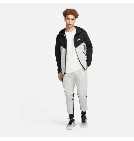 Nike Sportswear Tech Fleece