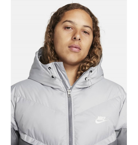 Пуховик Nike Storm-Fit Windrunner Primaloft