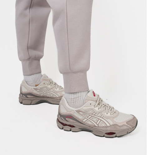 Штаны NIKE SPORTSWEAR TECH FLEECE MID-RISE JOGGERS GREY