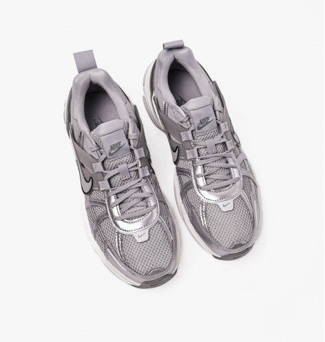 Nike V2K Run Cement Grey