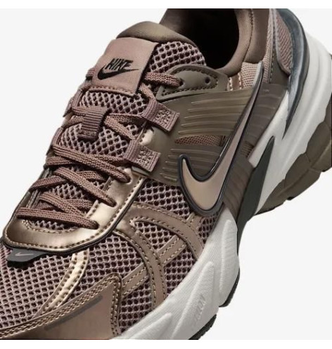 Nike V2K Run Mink Brown
