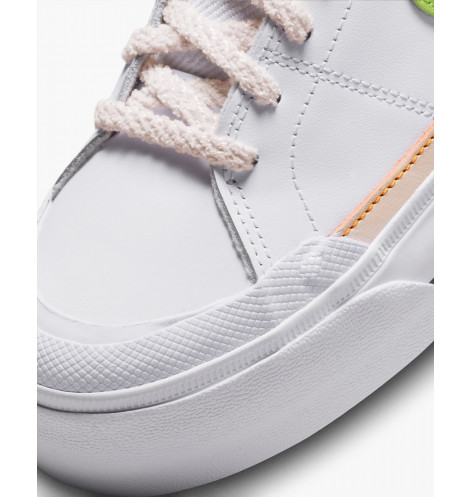 Nike Court Legacy Lift Feel Love