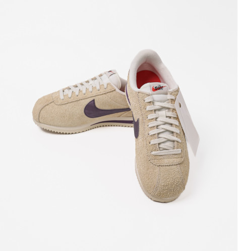 Кросівки жіночі Nike Cortez Vintage Shoes Beige FJ2530-100 37.5