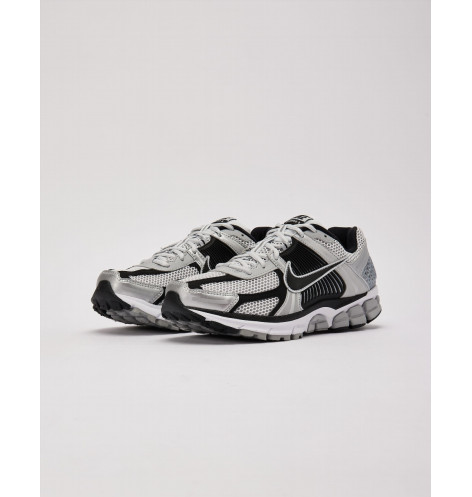 Nike Zoom Vomero 5 Metallic Silver Black