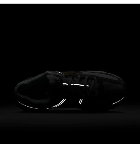 Nike Vomero 5