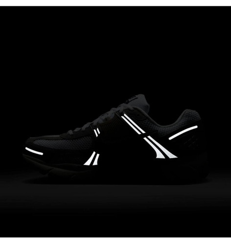 Nike Vomero 5