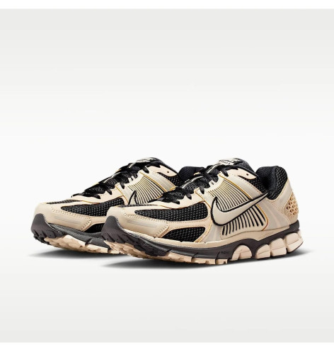 Кросівки унісекс Nike Zoom Vomero 5 Beige FJ4151-008 42.5