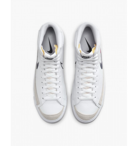 NIKE BLAZER MID 77 SD