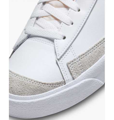 NIKE BLAZER MID 77 SD