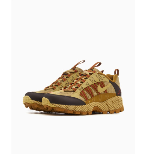Кросівки Nike Air Humara Qs