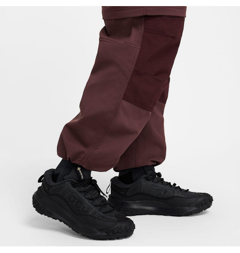 Штани чоловічі Nike Acg Smith Summit Bordo FN0428-652 S