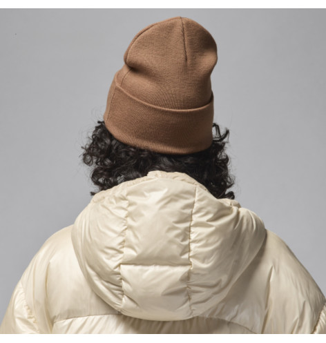 Шапка Nike Air Jordan Peak Essential
