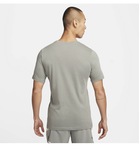 M NK DF TEE TRAIL LOGO