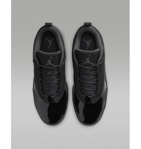 Кросівки Nike Air Jordan Max Aura 6
