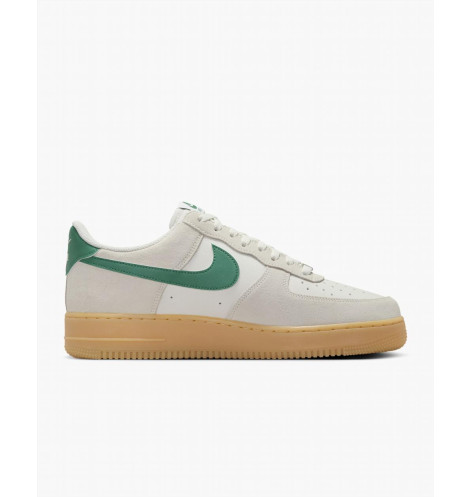 Кросівки Nike Air Force 1 07 Lv8 Beige