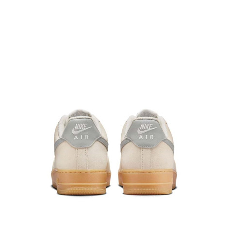 Кросівки Nike Air Force 1 07 Lv8 Beige