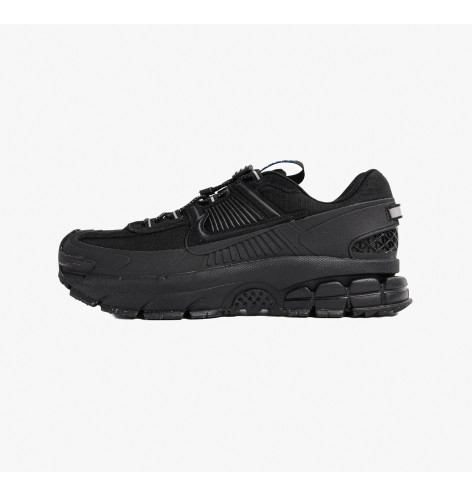 Кросівки чоловічі Nike Zoom Vomero Roam Black FV2295-002 41