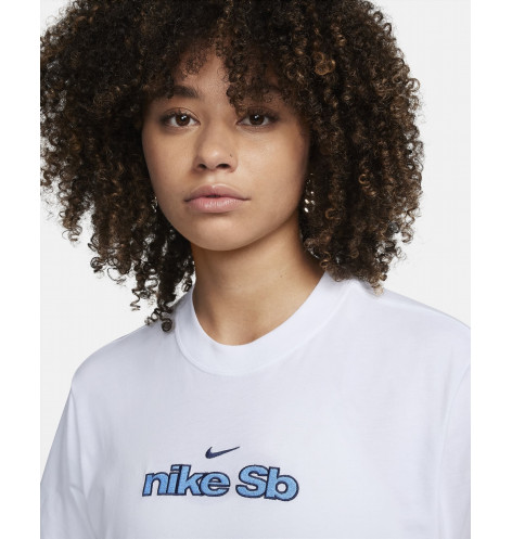 U NK SB TEE LOGO BOXY