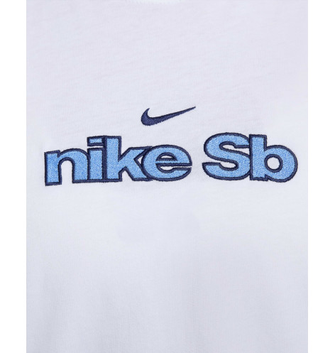 U NK SB TEE LOGO BOXY