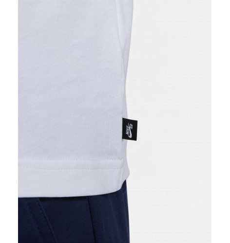 U NK SB TEE LOGO BOXY