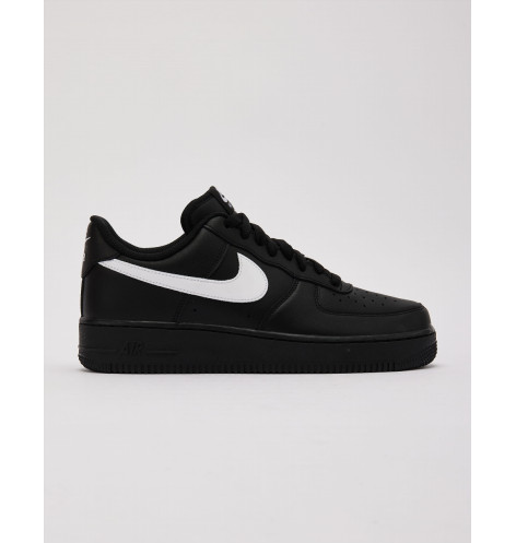 Nike Air Force 1 07