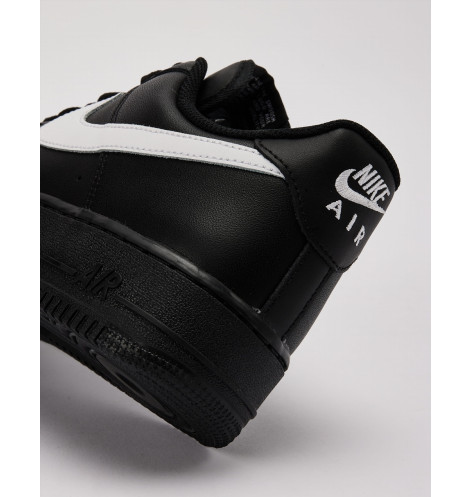 Nike Air Force 1 07
