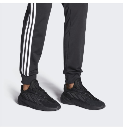 Adidas Ozelia Black
