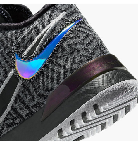 Кросівки Nike Zoom LeBron NXXT Genisus