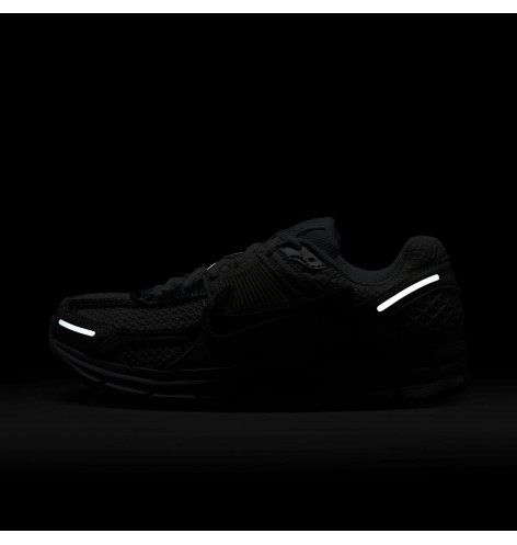 Nike Zoom Vomero 5 Chrome Toe