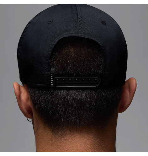 Кепка чоловіча Air Jordan Rise Structured Curved-Bill Black HJ0627-010 M/L
