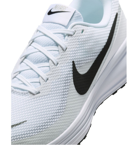 Кросівки Nike Revolution 8