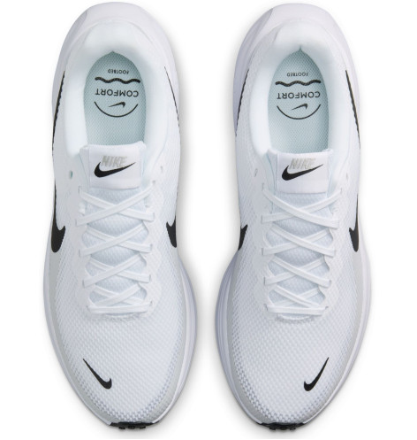 Кросівки Nike Revolution 8