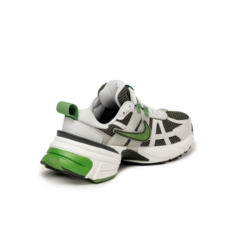 Кросівки Nike V2K Run
