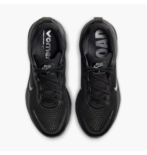 Кросівки Nike Vomero 18
