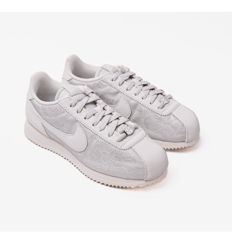 Кросівки жіночі Nike Cortez Light Blue HM8286-001 39