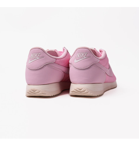 Кросівки жіночі Nike Cortez Pink HM8286-600 39