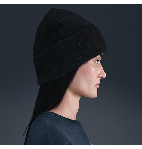 Шапка унісекс Nike Peak Cozy Beanie Black HQ0369-010 MISC