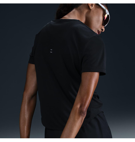 Футболка Nike Tempo Dri-FIT