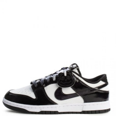 Nike Dunk Low SE Panda